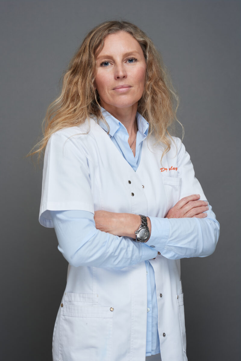 Dr. Nathalie AZULAY